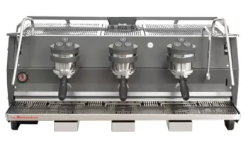 La Marzocco Strada AV 3 Group – Powerful 3-Group Coffee Machine for Maximum Workflow Efficiency