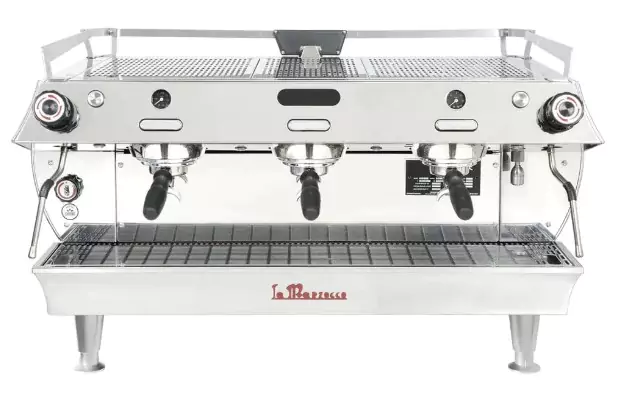 La Marzocco GB5 EE 3 Group – Barista-Focused 3-Group Coffee Machine with Manual Operation